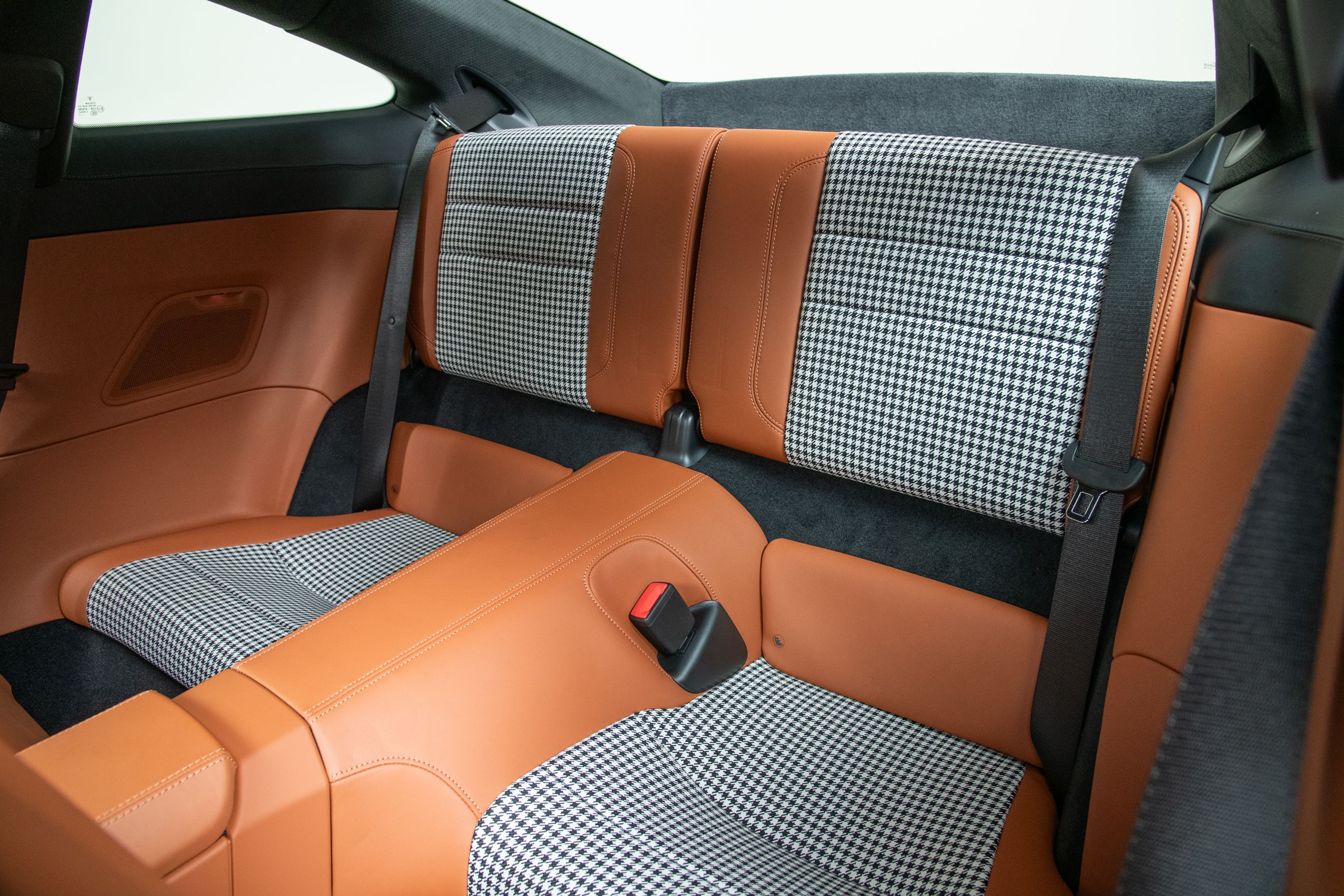 Used 2023 Porsche 911 Sport Classic Coupe RWD image 32