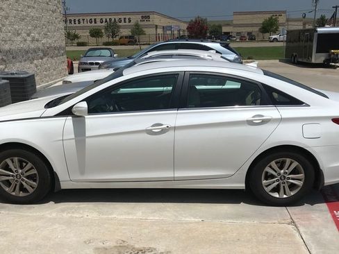 Used 2012 Hyundai Sonata GLS image 5