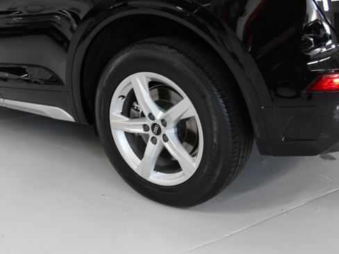 Used 2023 Audi Q5 2.0T Premium image 10