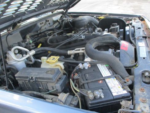 Used 2001 Jeep Cherokee 4WD Sport 4-Door image 46