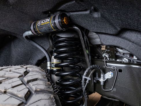 Used 2025 Ford F350 Platinum image 12