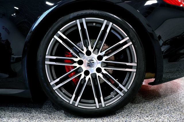 Used 2015 Porsche 911 Targa 4S AWD/4WD image 39