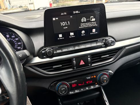 Used 2019 Kia Forte S FWD image 11