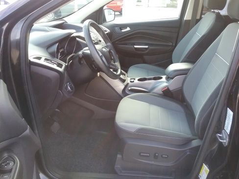 Used 2014 Ford Escape SE image 2