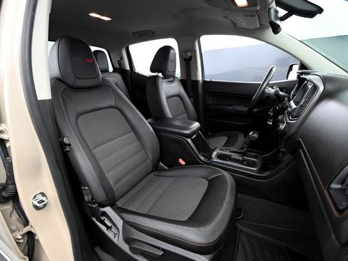 Used 2021 GMC Canyon AT4 image 54