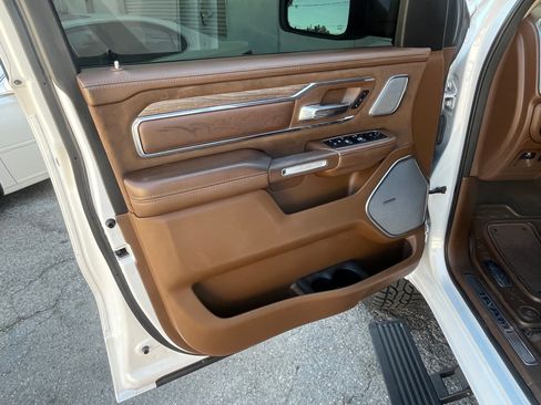 Used 2021 RAM 1500 Longhorn image 25