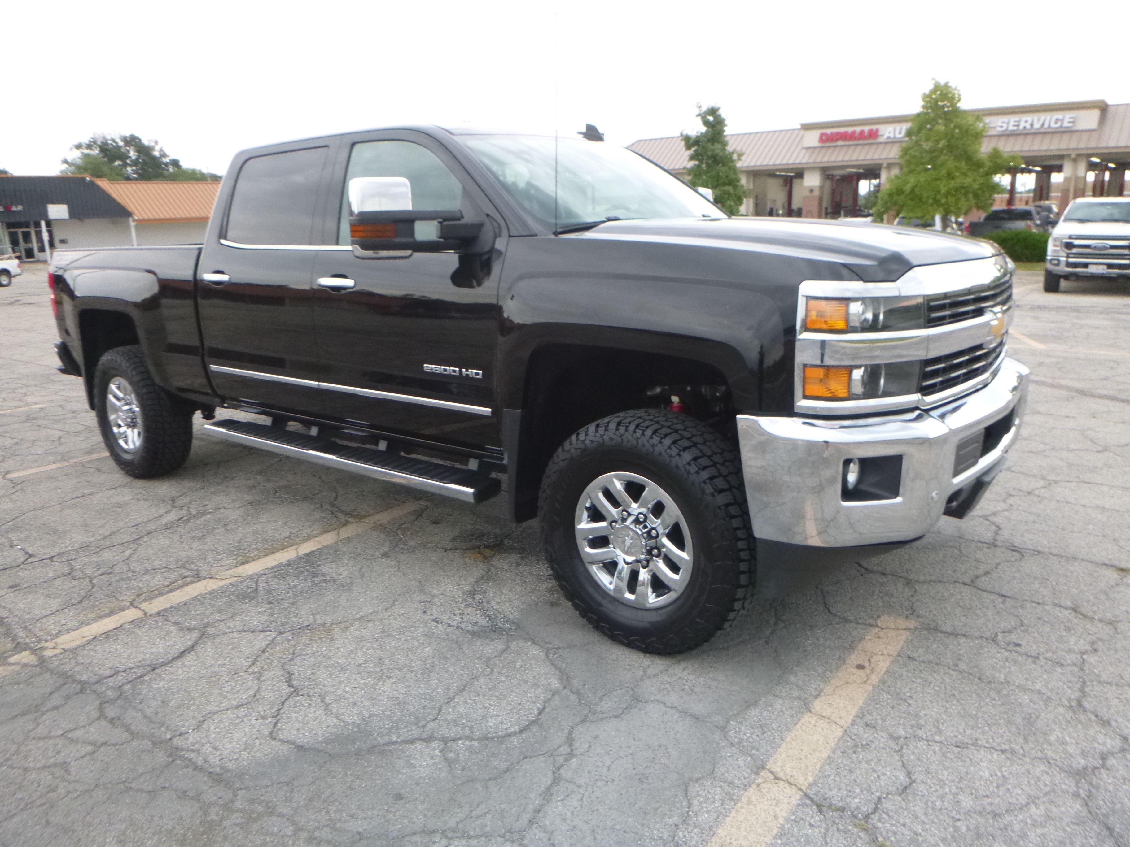 Used 2016 Chevrolet Silverado 2500 4x4 Crew Cab LTZ image 4