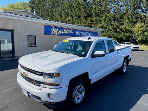 Used 2018 Chevrolet Silverado 1500 LT Z71 image 1