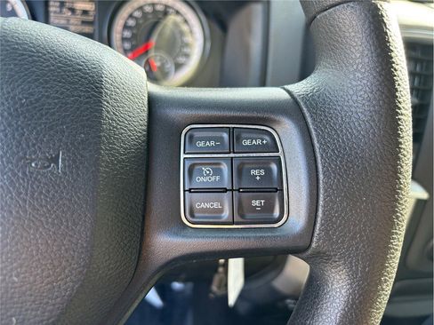 Used 2017 RAM 1500 Classic SLT image 22