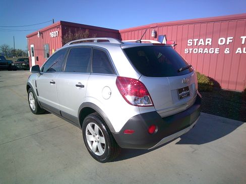 Used 2012 Chevrolet Captiva Sport LS image 3