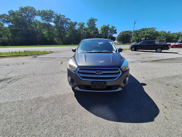 Used 2017 Ford Escape 4WD SE image 16