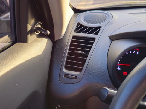 Used 2013 Kia Soul image 20