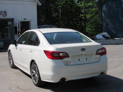 Used 2017 Subaru Legacy 2.5i AWD/4WD image 6