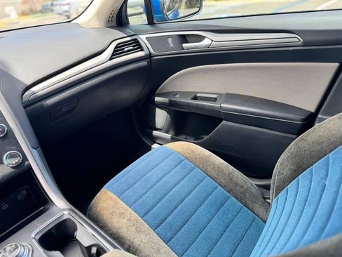 Used 2020 Ford Fusion S FWD image 7