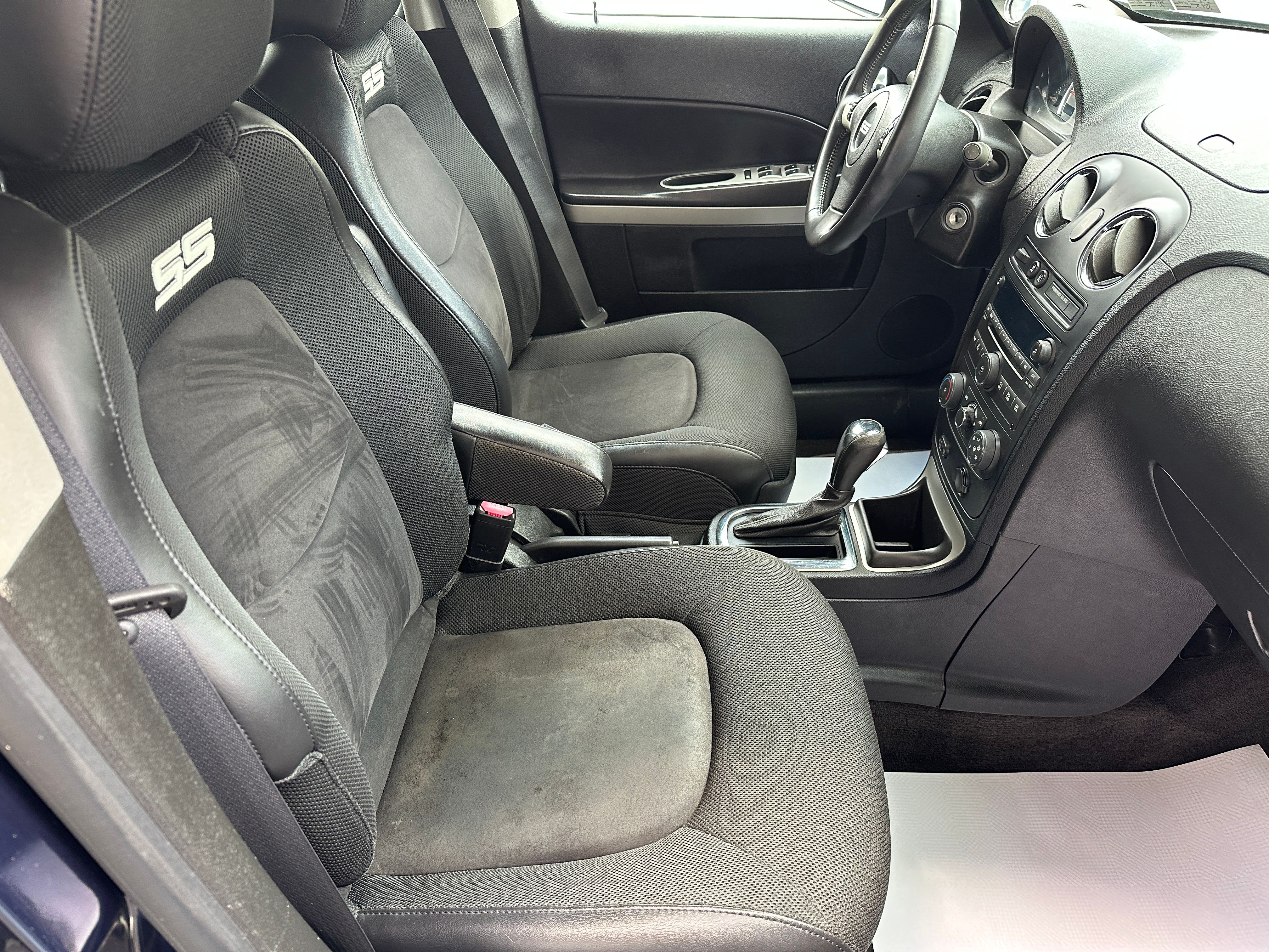 Used 2008 Chevrolet HHR SS FWD image 12