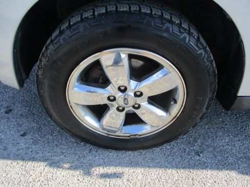 Used 2008 Ford Escape Limited image 11