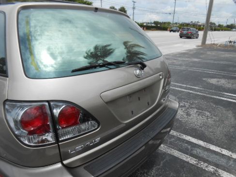 Used 2002 Lexus RX 300 4WD image 4