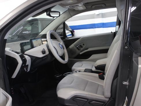 Used 2017 BMW i3 w/ Range Extender RWD image 13