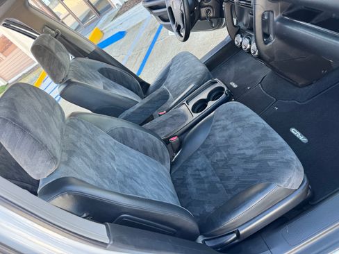 Used 2003 Honda CR-V EX image 36