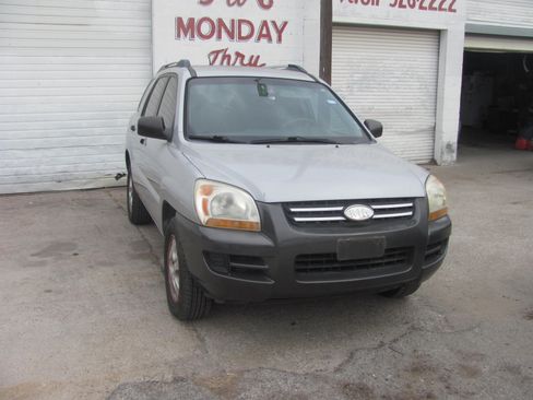Used 2007 Kia Sportage image 2