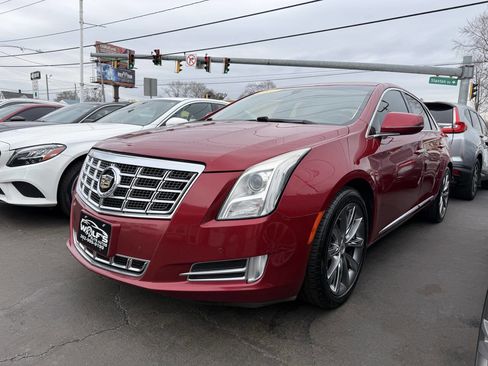 Used 2013 Cadillac XTS Luxury image 1