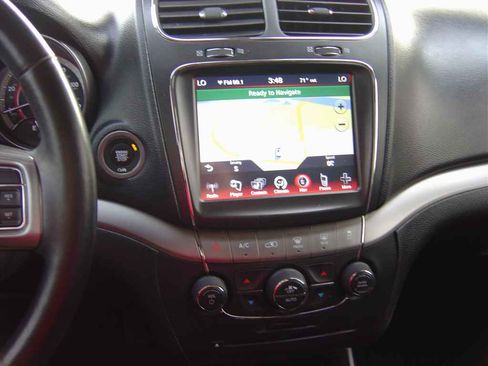 Used 2018 Dodge Journey Crossroad image 7