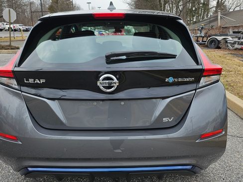 Used 2024 Nissan Leaf S image 5
