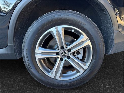 Used 2019 Mercedes-Benz GLC 300 GLC 300 Sport Utility 4D image 14