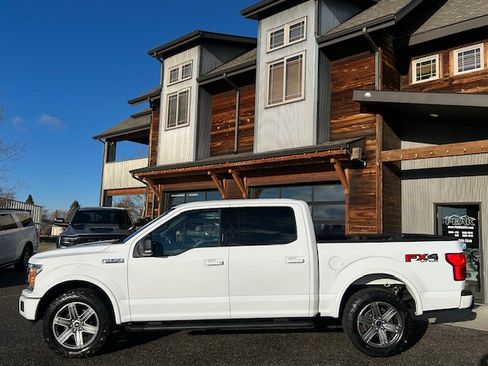 Used 2018 Ford F150 XLT image 3