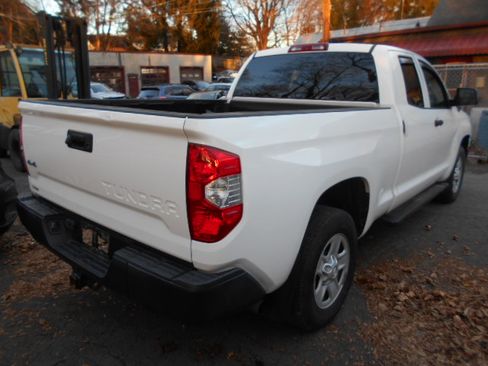 Used 2019 Toyota Tundra SR image 4