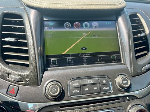 Used 2017 Chevrolet Impala Premier image 16