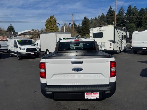 Used 2024 Ford Maverick XLT image 27