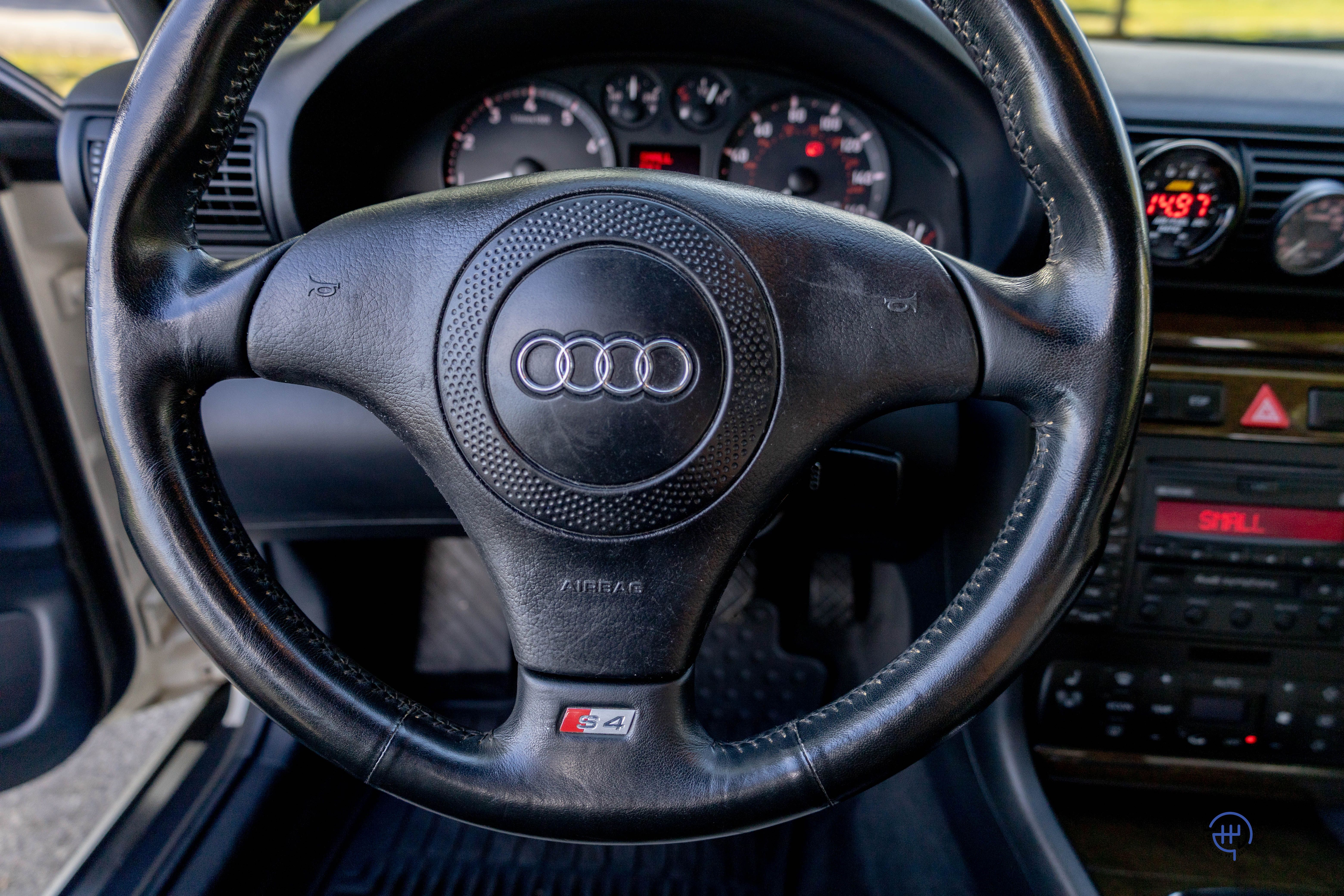 Used 2001 Audi S4 Sedan AWD/4WD image 38