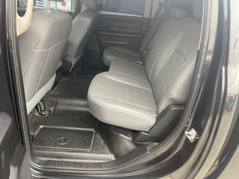 Used 2017 RAM 1500 ST image 11