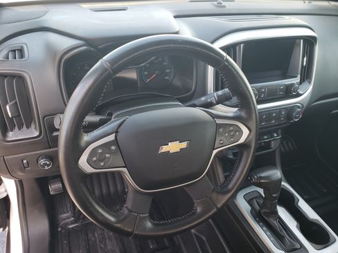 Used 2021 Chevrolet Colorado LT image 10