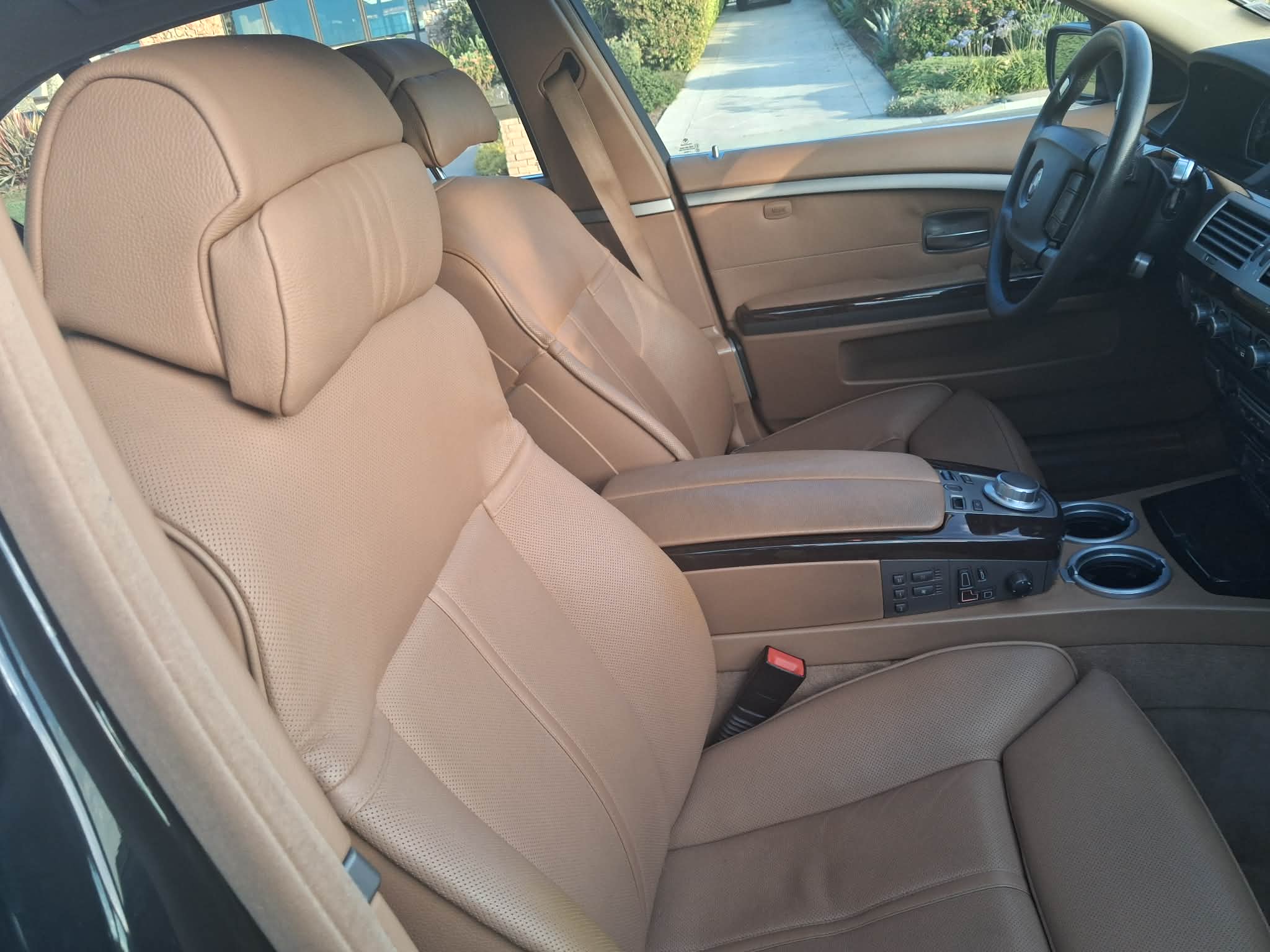 Used 2007 BMW 750Li UNAVAIL RWD image 32
