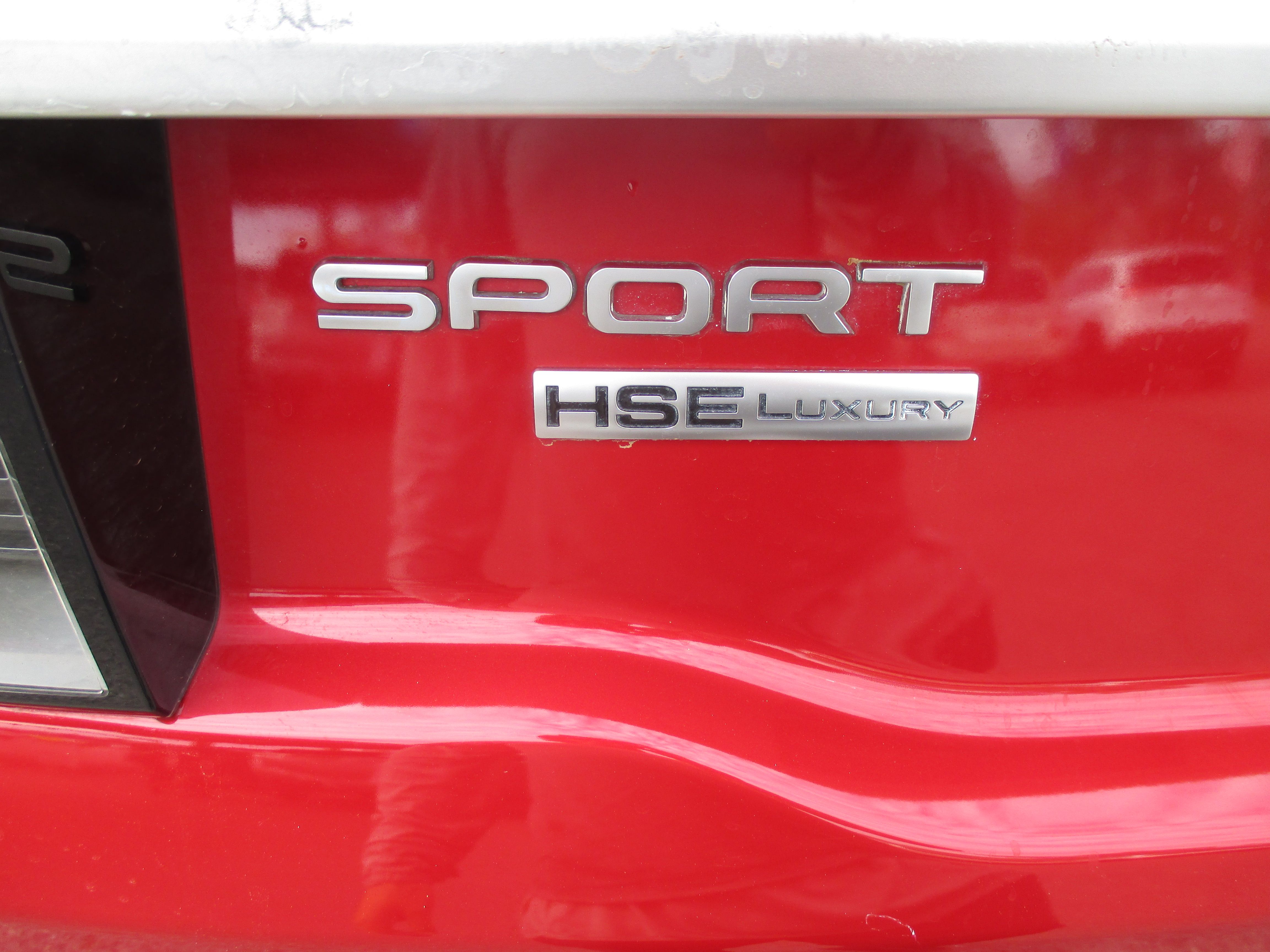 Used 2015 Land Rover Discovery Sport HSE Luxury AWD/4WD image 10