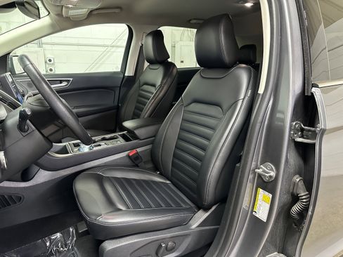 Certified 2024 Ford Edge SEL image 8