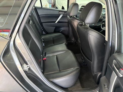 Used 2010 MAZDA MAZDA3 s Hatchback FWD image 12
