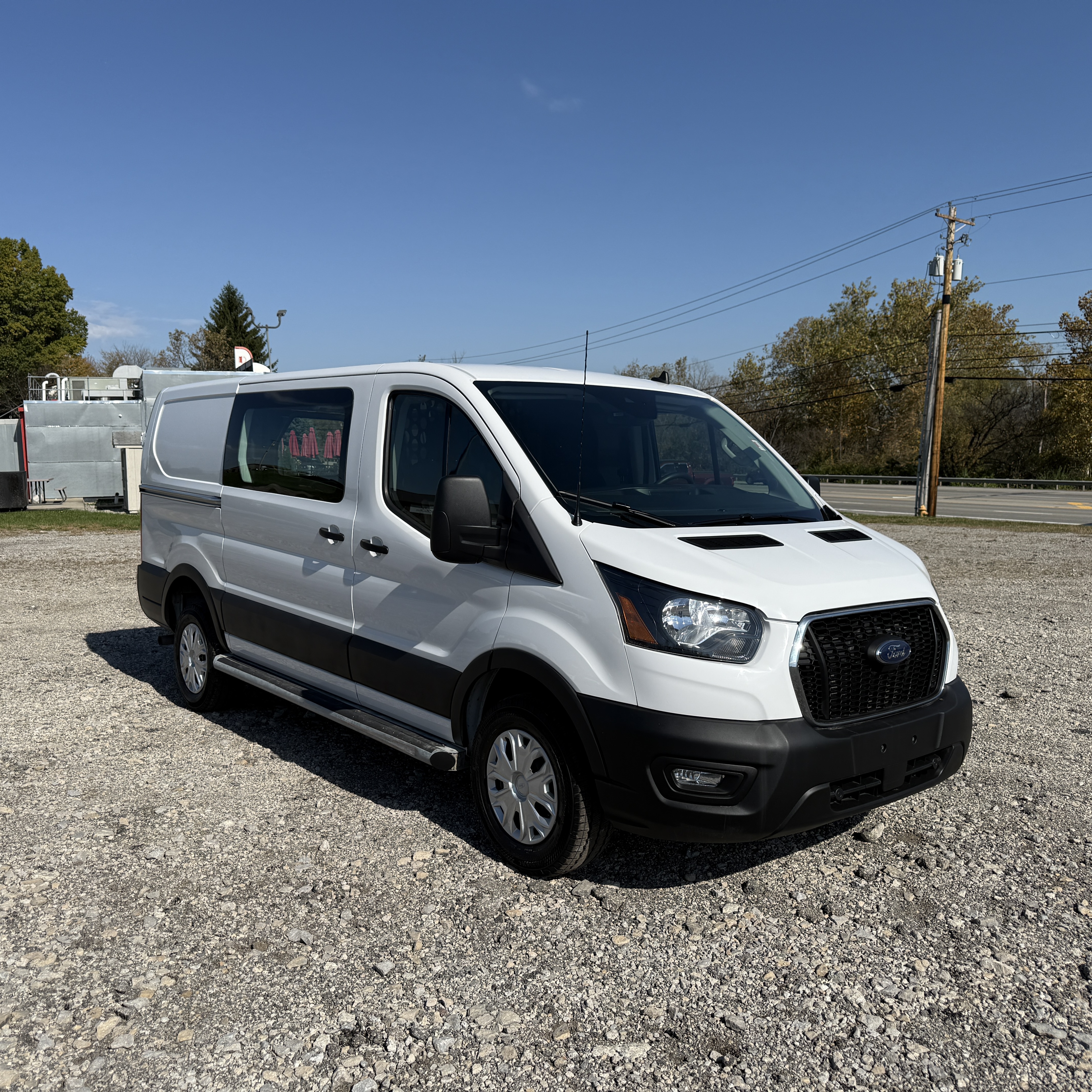 Used 2025 Ford Transit 250 Low Roof RWD image 1