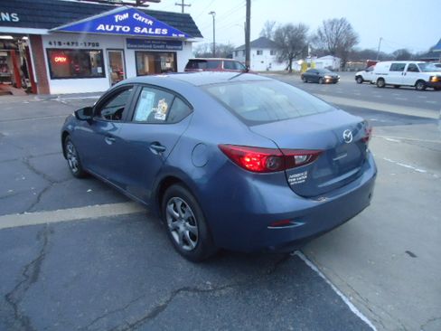 Used 2015 MAZDA MAZDA3 i Sport image 9