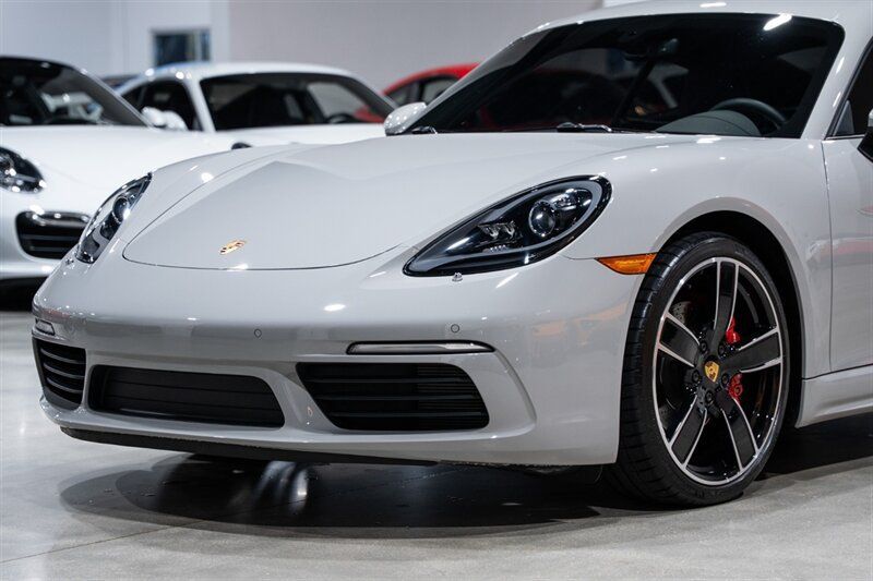 Used 2019 Porsche 718 Cayman S RWD image 63