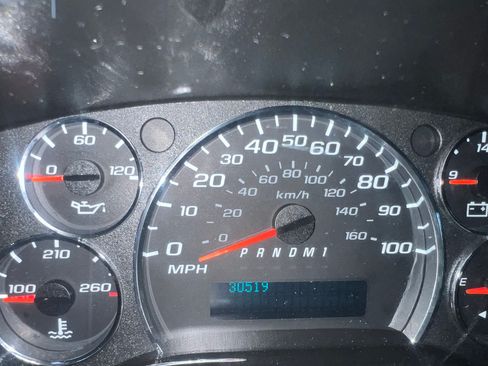 Used 2021 GMC Savana 2500 LS image 13