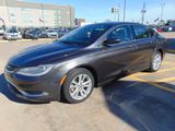 Used 2016 Chrysler 200 Limited image 4