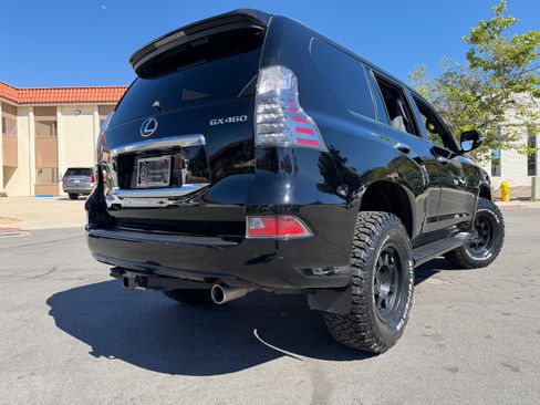 Used 2021 Lexus GX 460 Premium image 10
