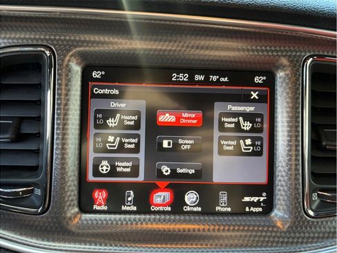 Used 2015 Dodge Challenger SRT Hellcat image 33