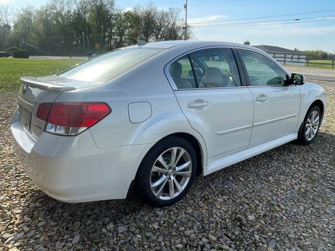 Used 2013 Subaru Legacy 2.5i Limited AWD/4WD image 9