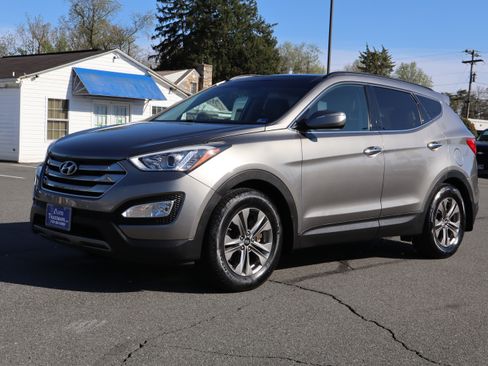 Used 2015 Hyundai Santa Fe Sport image 4