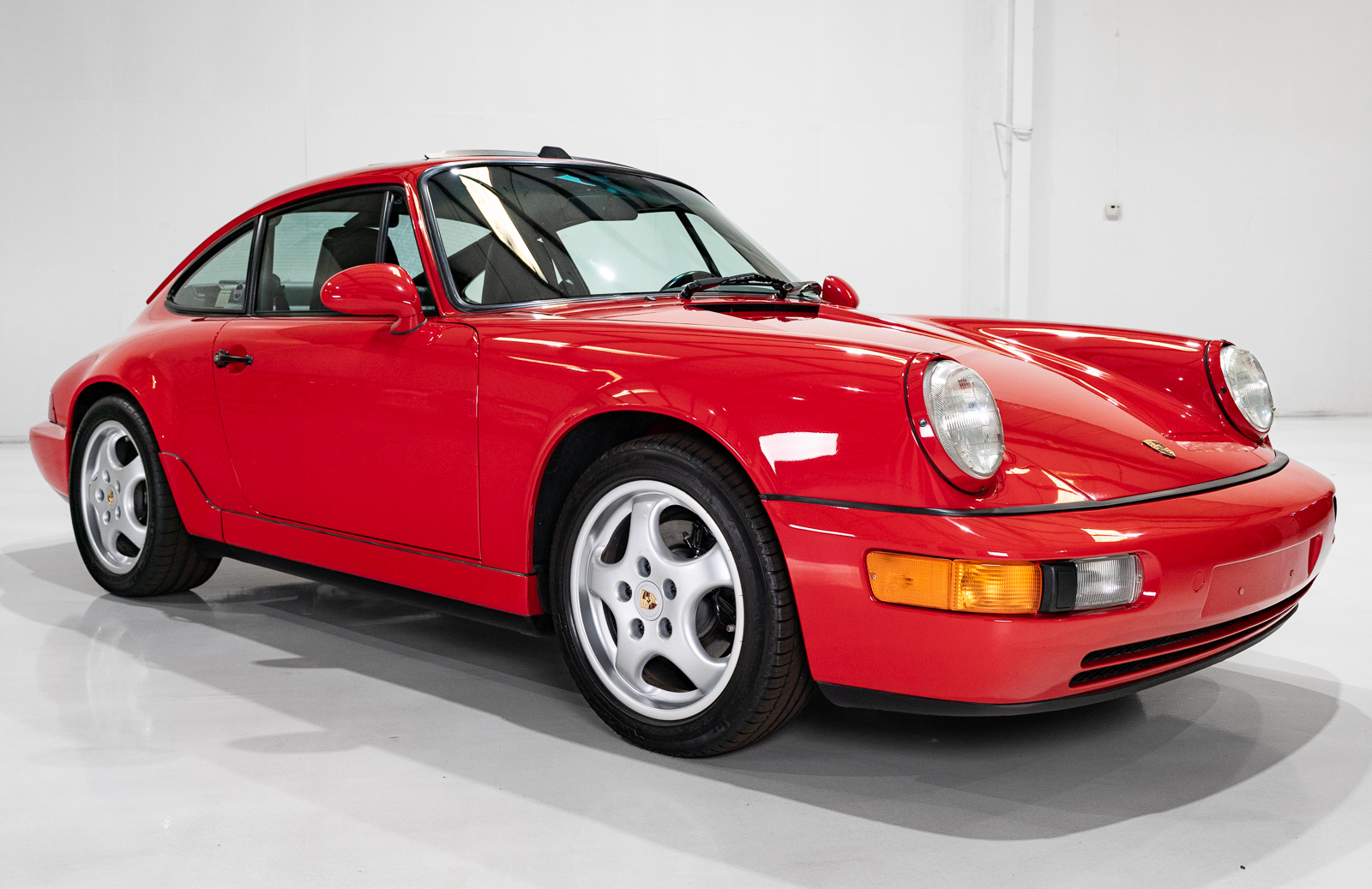 Used 1992 Porsche 911 Carrera Coupe RWD image 4
