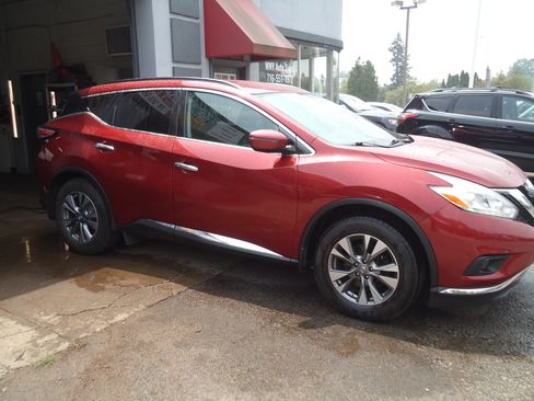 Used 2016 Nissan Murano AWD SV image 4